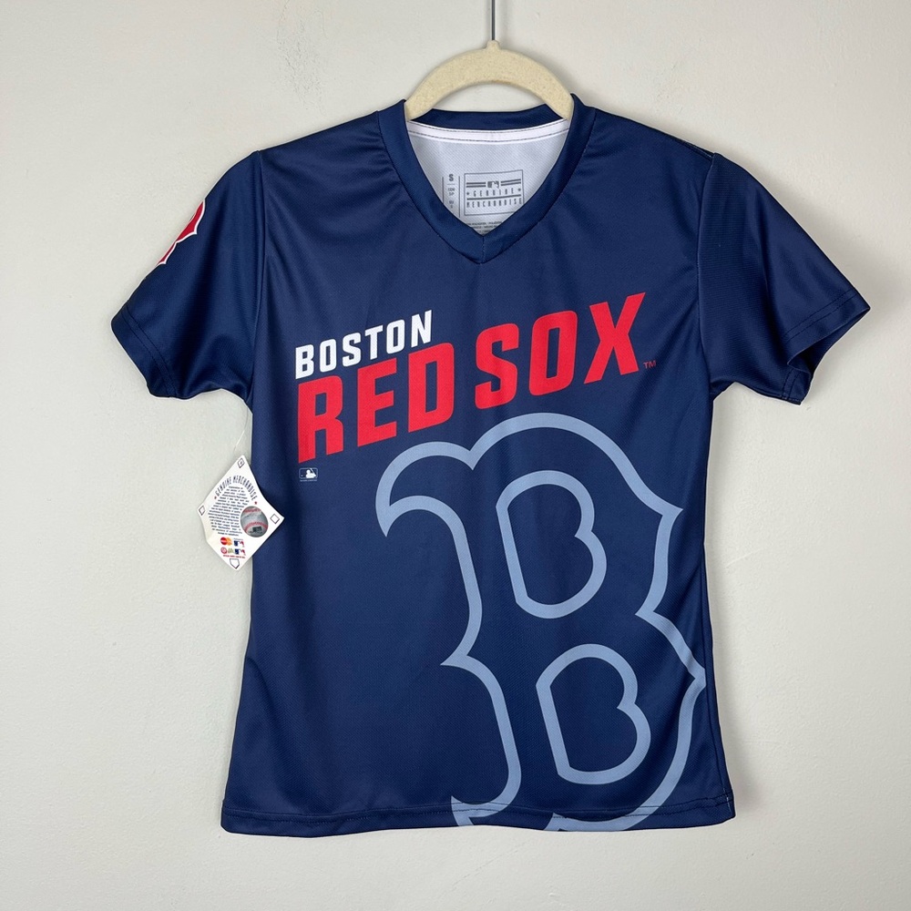 NWT Genuine Merchandise Women’s Blue Boston Red Sox Short Sleeve SMALL Tee